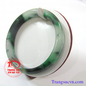 Vòng cẩm thạch vân