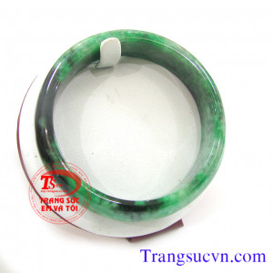 Cẩm thạch xanh vòng
