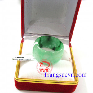 Nhẫn đá cẩm thạch,Bán Nhẫn Cẩm Thạch,giá nhan cam thach,có giấy kiểm định nhẫn cẩm thạch tốt nhất,xuất xứ:Myanam|Đặt nhẫn cẩm thạch theo yêu cầu,bọc vàng,bạc,hình,rồng,phụng..số,Nhẫn Cẩm Thạch,nhan,cam,thach,nhẫn,cẩm,thạch,nhẫn nữ,ngọc,đá,phỉ,thủy,ring,ja