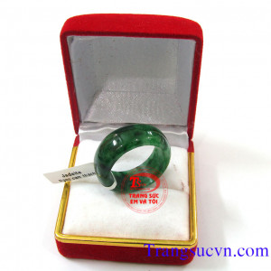 Nhẫn đá quý cẩm thạch,Nhẫn Cẩm Thạch,nhan,cam,thach,nhẫn,cẩm,thạch,nhẫn nữ,ngọc,đá,phỉ,thủy,ring,jadeite,ngoc jadeit,cẩm thạch,bán,giá,rẻ,tốt,đẹp,Bán Nhẫn Cẩm Thạch,giá nhan cam thach,có giấy kiểm định nhẫn cẩm thạch tốt nhất,xuất xứ:Myanam|Đặt nhẫn cẩm t