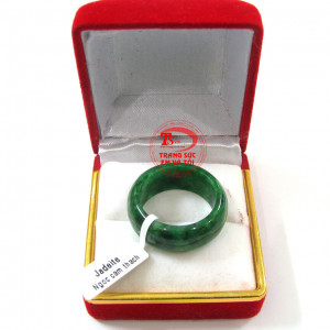 Chiếc nhẫn ngọc,Bán Nhẫn Cẩm Thạch,giá nhan cam thach,có giấy kiểm định nhẫn cẩm thạch tốt nhất,xuất xứ:Myanam|Đặt nhẫn cẩm thạch theo yêu cầu,bọc vàng,bạc,hình,rồng,phụng..số,Nhẫn Cẩm Thạch,nhan,cam,thach,nhẫn,cẩm,thạch,nhẫn nữ,ngọc,đá,phỉ,thủy,ring,jade