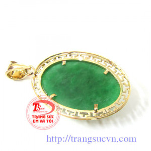 Ngọc jadeite thiên nhiên bọc vàng hình hoa