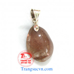 Mặt thạch anh cát đẹp hiên nhiên được chế tác trên chất liệu:  - Đá thạch anh cát c thiên nhiên 100%  - Móc được làm bằng bạc ta  - Bán toàn quốc  - Thanh toán an toàn  - Giao hàng tận nơi và thanh toán khi nhận hàng