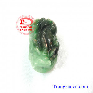 Tỳ hư ngọc sơn thủy Tỳ hưu ngọc cẩm thạch thiên nhiên  Tỳ hưu Jadeite  Chất liệu: Ngọc cẩm thạch nhiên nhiên ( Natural Jadeite)  Tỳ hưu cẩm thạch ( Tỳ hưu phỉ thúy )  Tỳ hưu có GIẤY KIỂM ĐỊNH ĐÁ QUÝ kèm theo tỳ hưu  Đặc điểm khoáng vật: - Tên khoáng vật: