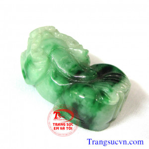 Tỳ hưu mặt dây chuyền nam ngọc phỉ thúy Tỳ hưu đá cẩm thạch nhiên nhiên Tỳ hưu ngọc cẩm thạch thiên nhiên  Tỳ hưu Jadeite  Chất liệu: Ngọc cẩm thạch nhiên nhiên ( Natural Jadeite)  Tỳ hưu cẩm thạch ( Tỳ hưu phỉ thúy )  Tỳ hưu có GIẤY KIỂM ĐỊNH ĐÁ QUÝ kèm