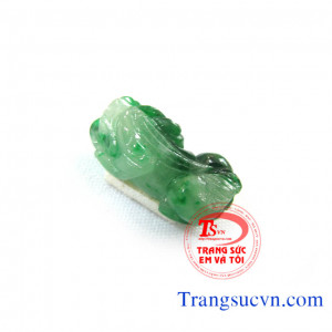 Ngọc Jadeite tỳ hưu ngọc Tỳ hưu ngọc cẩm thạch thiên nhiên  Tỳ hưu đá cẩm thạch thiên nhiên Tỳ hưu ngọc jadeite Tỳ hưu mặt dây chuyền nam ngọc phỉ thúy Tỳ hưu đá cẩm thạch nhiên nhiên Tỳ hưu ngọc cẩm thạch thiên nhiên  Tỳ hưu Jadeite  Chất liệu: Ngọc cẩm