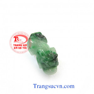 tỳ hưu ngọc Tỳ hưu ngọc cẩm thạch thiên nhiên  Tỳ hưu đá cẩm thạch thiên nhiên Tỳ hưu ngọc jadeite Tỳ hưu mặt dây chuyền nam ngọc phỉ thúy Tỳ hưu đá cẩm thạch nhiên nhiên Tỳ hưu ngọc cẩm thạch thiên nhiên  Tỳ hưu Jadeite  Chất liệu: Ngọc cẩm thạch nhiên n