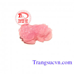  Hồng ngọc ruby tỳ hưu Hồng ngọc ruby tỳ hưu  Tỳ hưu màu đỏ Tỳ hưu ruby to thiên nhiên. Tỳ hưu đá quý ruby thiên nhiên  Tỳ hưu đá quý ruby thiên nhiên làm nhẫn nam và làm mặt dây chuyền nam, mặt dây tỳ hưu ruby mặt dây chuyền nữ.  Bọc vàng tây từ 10k, 14k