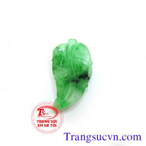 Mặt ngọc lá ngọc cành vàng Ngọc cẩm thạch thiên nhiên ( Natural Jadeite)  Sản phẩm mặt lá ngọc cẩm thạch thiên có GIẤY KIỂM ĐỊNH ĐÁ QUÝ  Bán toàn quốc vận chuyển phát nhanh  Thanh toán khi nhận hàng.