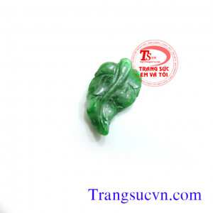 Mặt cẩm thạch Jadeite Lá ngọc Jadeite thiên nhiên   Trọng lượng: 5,10 Carat  Kích thước: 21,00 x 12,00 / 2,90 mm la-ngoc-canh-vang-ngoc-jadeite, Lá ngọc cẩm thạch ngọc Jadeite Hình ảnh: Lá ngọc cẩm thạch ngọc Jadeite  ( Giấy chứng chỉ đá quý) Các công ty