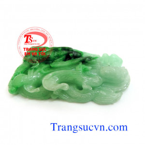 Phật Quan âm rồng quấn ngọc Jadeite  Đặc điểm khoáng vật:  Công thức : NaAl(Si2O6)  - Tên khoáng vật: Jadeite (ngọc cẩm thạch) - Độ cứng Mohs: 6,5 ~7/10 - Chiết suất: 1.666~1.680 - Tỉ trọng: 3.34  ( Giấy chứng chỉ đá quý) Các công ty kiểm định đá quý hà n