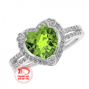 Nhẫn trái tim đá quý vàng trắng 10k Nhẫn nữ vàng tây đá peridot Nhẫn nữ vàng trắng Peridot   Nhẫn vàng tây gắn đá Peridot thiên nhiên   Đá Peridot tượng trưng cho tài hùng biện, thuyết phục. Nó tái sinh và cung cấp năng lượng nên được ví như một liều thuố