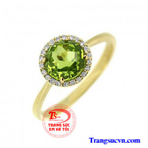 Nhẫn nữ vàng tây 14k vàng tây Nhẫn nữ vàng tây đá peridot Nhẫn nữ vàng trắng Peridot   Nhẫn vàng tây gắn đá Peridot thiên nhiên   Đá Peridot tượng trưng cho tài hùng biện, thuyết phục. Nó tái sinh và cung cấp năng lượng nên được ví như một liều thuốc tăng