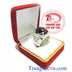 Nhẫn bạc hình bọ cạp Nhẫn nam bạc ta gắn đá tổng hợp được sửa theo size tay của bạn. Bạc ta 925 Nhẫn bạc bán toàn quốc, Thanh toán khi nhận nhẫn trên toàn quốc Bạn điền đầy đủ thông tin vào phần> ĐẶT MUA NGAY ở trên Chúng tôi sẽ liên hệ lại với bạn để xác