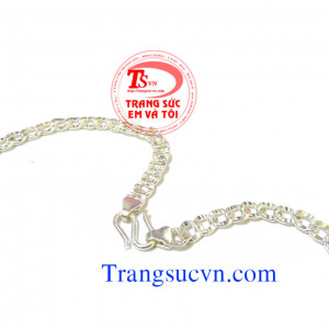 Dây chuyền nam bạc đẹp Dây chuyền nam khúc đẹp Bán   Dây chuyền nam khúc đẹp bạc ta nguyên chất Bán dây chuyền bạc TOÀN QUỐC , Thanh toán khi nhận nhẫn trên toàn quốc  Bạn điền đầy đủ thông tin vào phần>  ĐẶT MUA NGAY ở trên   Chúng tôi sẽ liên hệ lại với