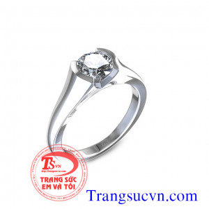 Nhẫn vàng trắng kim cương  Nhẫn nữ kim cương đính hôn Nhẫn đính hôn vàng trắng gắn đá kim cương   Nhẫn có kèm theo giấy kiểm định Kim cương   Giấy kiểm định vàng   Giấy bảo hành: 1 năm  Nhận đặt nhẫn đính hôn theo yêu cầu trên toàn quốc, đặt hàng online,