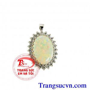 mat da quy opal,mat day opal,da opal quy,mat vang tay,opal tu nhien,gia opal,ban opal,co giay kiem dinh