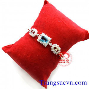 Lắc tay nữ đẹp,lac dep,lac bac nũ,lac tay,vong nu,lac,vong,bac,999,gia re,lac re,bạc thái,bạc ý,bạc italya,bạc 925