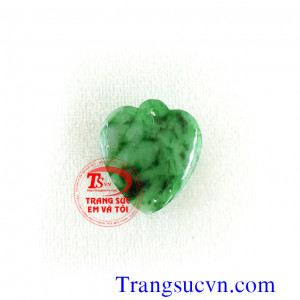 Trái tim ngọc cẩm thạch