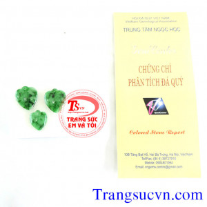 Trái tim ngọc cẩm thạch