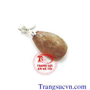 Thạch anh tóc thiên nhiên đẹp Mặt thạch anh tóc đẹp Thạch anh tóc mặt dây chuyền   Mặt thạch anh tóc thiên nhiên được chế tác trên chất liệu:  - Đá Thạch anh tóc thiên nhiên 100%  - Móc được làm bằng bạc ta  - Tổng trọng lượng sản phẩm: 8,40 g  - Chiều dà