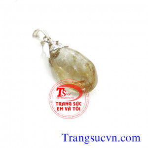 Mặt dây thạch anh tóc Mặt thạch anh tóc đẹp Thạch anh tóc mặt dây chuyền   Mặt thạch anh tóc thiên nhiên được chế tác trên chất liệu:  - Đá Thạch anh tóc thiên nhiên 100%  - Móc được làm bằng bạc ta  - Tổng trọng lượng sản phẩm: 7,59 g  - Chiều dài: 26,50