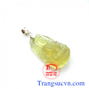 Phật quan âm thạch anh vàng