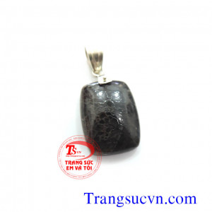 Hóa thạch mặt dây Mặt dây thạch anh Hóa thach Mặt thạch anh Hóa thach đẹp Thạch anh Hóa thach mặt dây chuyền   Mặt thạch anh Hóa thach thiên nhiên được chế tác trên chất liệu:  - Đá Thạch anh Hóa thach thiên nhiên 100%  - Móc được làm bằng bạc ta  - Tổng