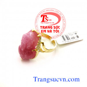 Nhẫn hưu ruby nữ,bán nhan ruby ty huu có giấy kiểm định đá quý và vàng,đặt nhẫn hưu ruby nữ vàng tây 10k 12k 14k 18k theo yêu cầu,tại website: trangsucvn.com