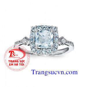 Nhẫn đá Aquamarine