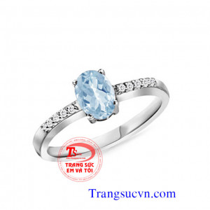 Nhẫn nữ vàng tây màu trắng gắn đá Aquamarine thiên nhiên