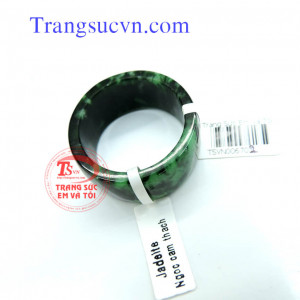 Nhẫn,Ngọc,Phỉ,Thúy,nhan,ngoc,phi,thuy,ngọc jadiet,nhan,ngọc,nam,jade,đá,quý,phong,thủy,thiên,nhiên,đá,quý,tự,nhien/Có giấy kiểm định: Đảm bảo chất lượng,Hàng cao cấp