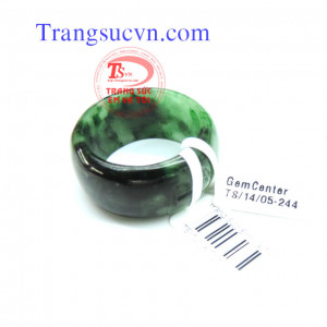Nhẫn,Ngọc,Phỉ,Thúy,nhan,ngoc,phi,thuy,ngọc jadiet,nhan,ngọc,nam,jade,đá,quý,phong,thủy,thiên,nhiên,đá,quý,tự,nhien/Có giấy kiểm định: Đảm bảo chất lượng,Hàng cao cấp