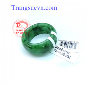 Nhẫn,Ngọc,Phỉ,Thúy,nhan,ngoc,phi,thuy,ngọc jadiet,nhan,ngọc,nam,jade,đá,quý,phong,thủy,thiên,nhiên,đá,quý,tự,nhien/Có giấy kiểm định: Đảm bảo chất lượng,Hàng cao cấp
