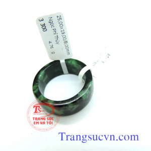 Nhẫn ngọc đá quý Nhẫn,Ngọc,Phỉ,Thúy,nhan,ngoc,phi,thuy,ngọc jadiet,nhan,ngọc,nam,jade,đá,quý,phong,thủy,thiên,nhiên,đá,quý,tự,nhien/Có giấy kiểm định: Đảm bảo chất lượng,Hàng cao cấp