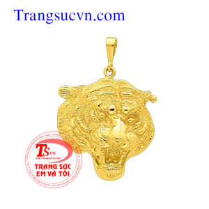 Mặt dây chuyền vàng