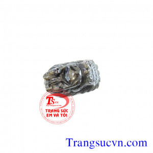 Đầu rồng mặt nhẫn  Đá quý saphir sao tự nhiên
