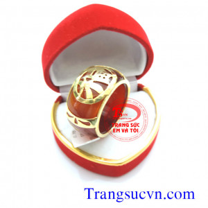 Nhẫn Mã Não Đỏ bọc vàng 18k