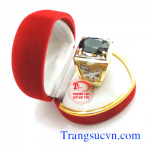 Nhẫn vàng 18k saphir đen đẹp