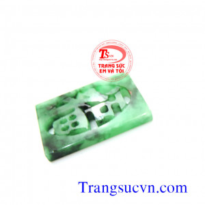 Mặt dây có độ dày thích hợp