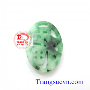 Mặt sau của mặt ngọc cẩm thạch