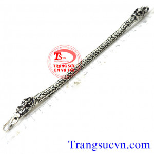 Lắc tay bạc thái