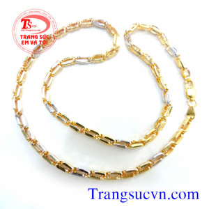 Thiết kế trẻ trung, hợp thời trang, phù hợp với nhiều trang phục. Dây chuyền vàng tây nam. Dây chuyền vàng tây nam. Dây chuyền vàng tây nam
