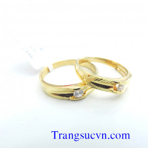 Nhẫn cưới sang trọng