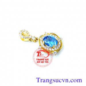 Mặt dây chuyền topaz