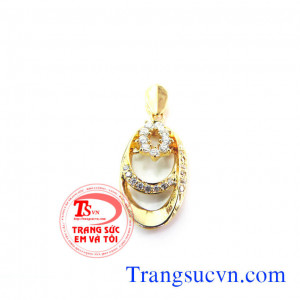 Mặt dây chuyền qùa tặng