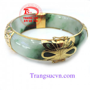 Vòng ngọc cẩm thạch bọc hoa mẫu đơn