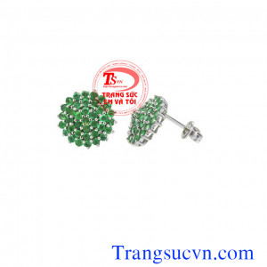 Emerald kết hoat tai đẹp