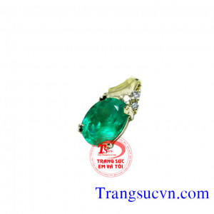 Mặt dây đá quý emerald oval Bán mặt dây emerald thiên nhiên,có giấy kiểm định đá emerald và vàng,giá đá quý emerald tốt,đặt mặt dây chuyền vàng tây đính đá quý theo mệnh, Thiết kế và chế tác mặt dây chuyền đá quý theo yêu cầu