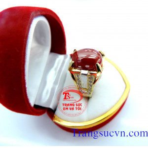 Nhẫn nam giá tốt   Loại sản phẩm: Nhẫn nam vàng tây  Thương Hiệu: Trang Sức Em Và Tôi  Loại vàng: Vàng tây 10k  - Trọng lượng vàng: ?  - Size tay: ?  Loại đá: Đá Tổng hợp.  - Số lượng: 01 Viên  Bảo hành: Có  Phạm vi bán: Toàn Quốc  Thanh toán: Thanh toán 